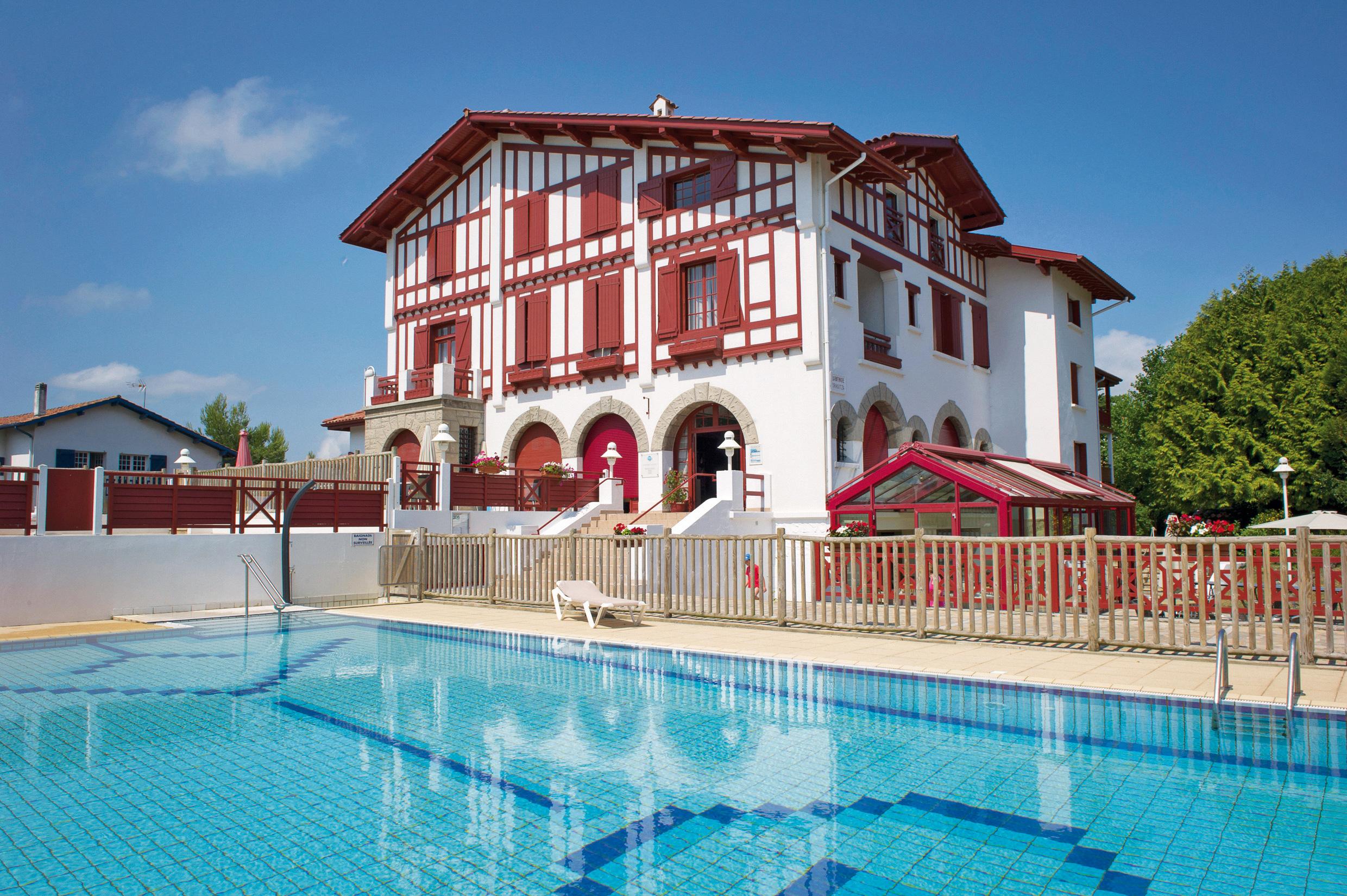 Hôtel&Résidence Vacances Bleues Orhoïtza Hendaya Exterior foto