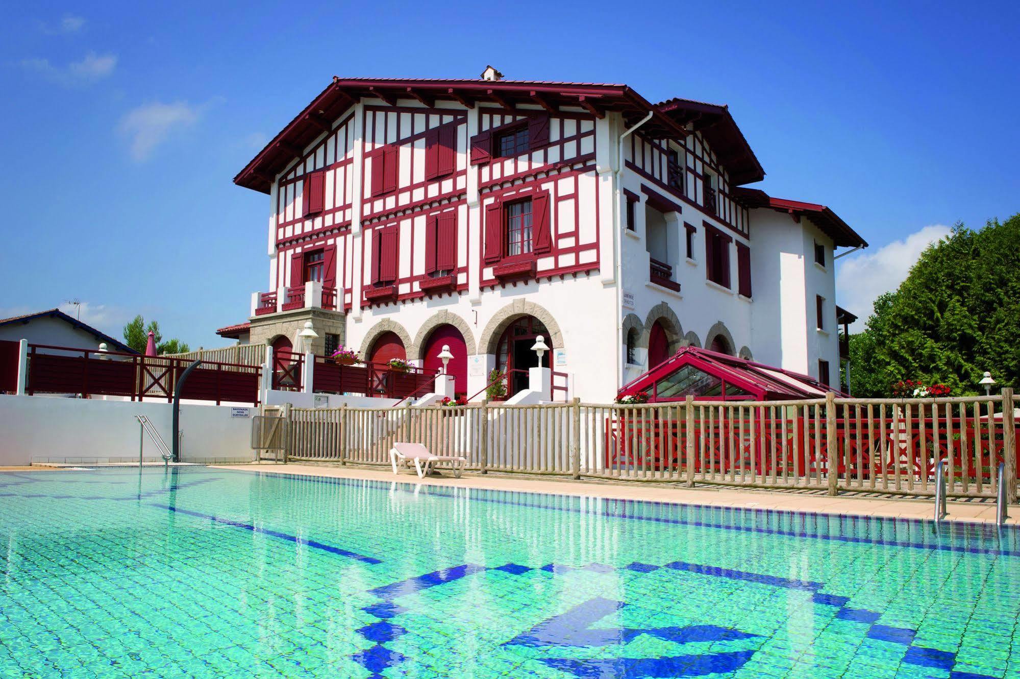 Hôtel&Résidence Vacances Bleues Orhoïtza Hendaya Exterior foto